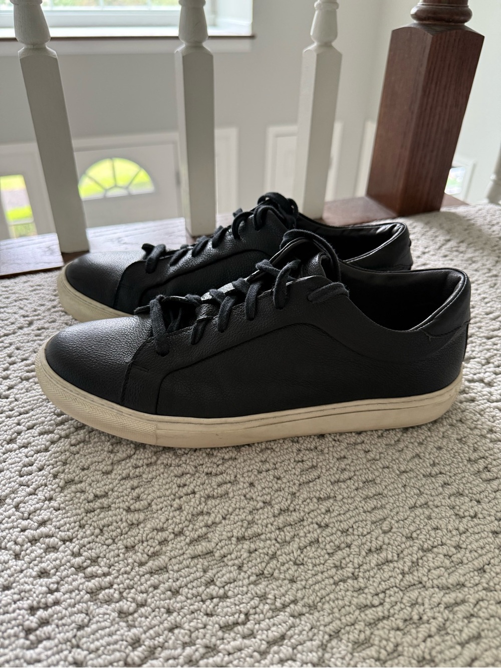 To Boot New York Men’s Black Grained Leather Pullman Sneaker - size 8.5